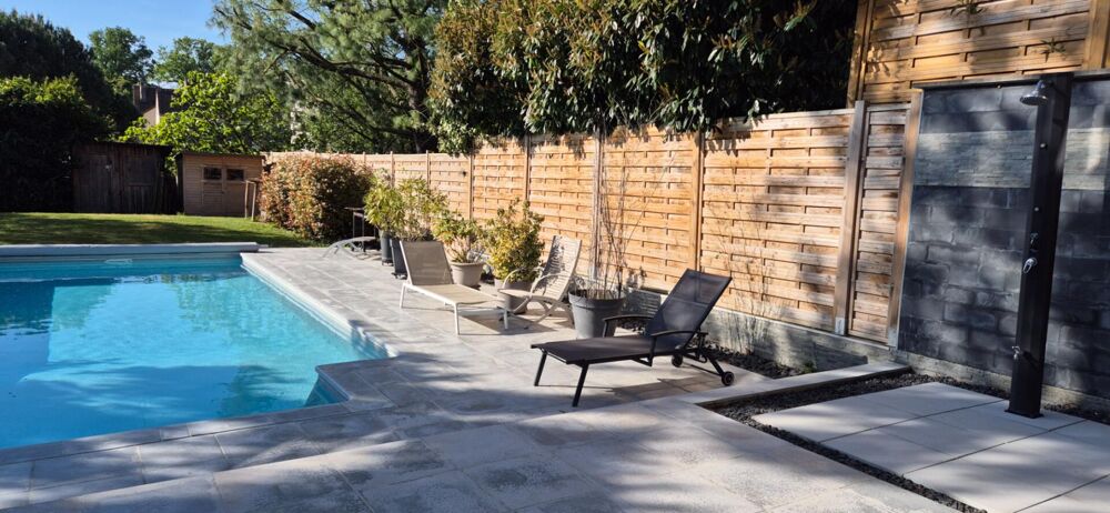 Vente Maison YERRES, belle maison familiale de 205 m² avec piscine, terrain plein sud et  sous sol total Yerres