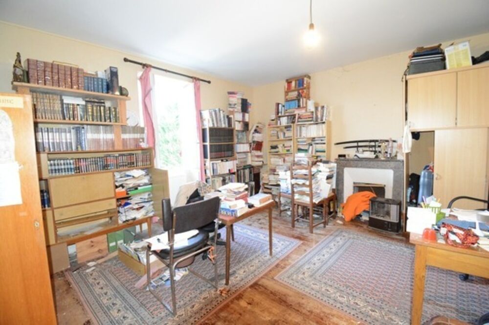 Vente Maison Maison � vendre 6 pi�ces HIERSAC (16) R�novation � pr�voir Hiersac