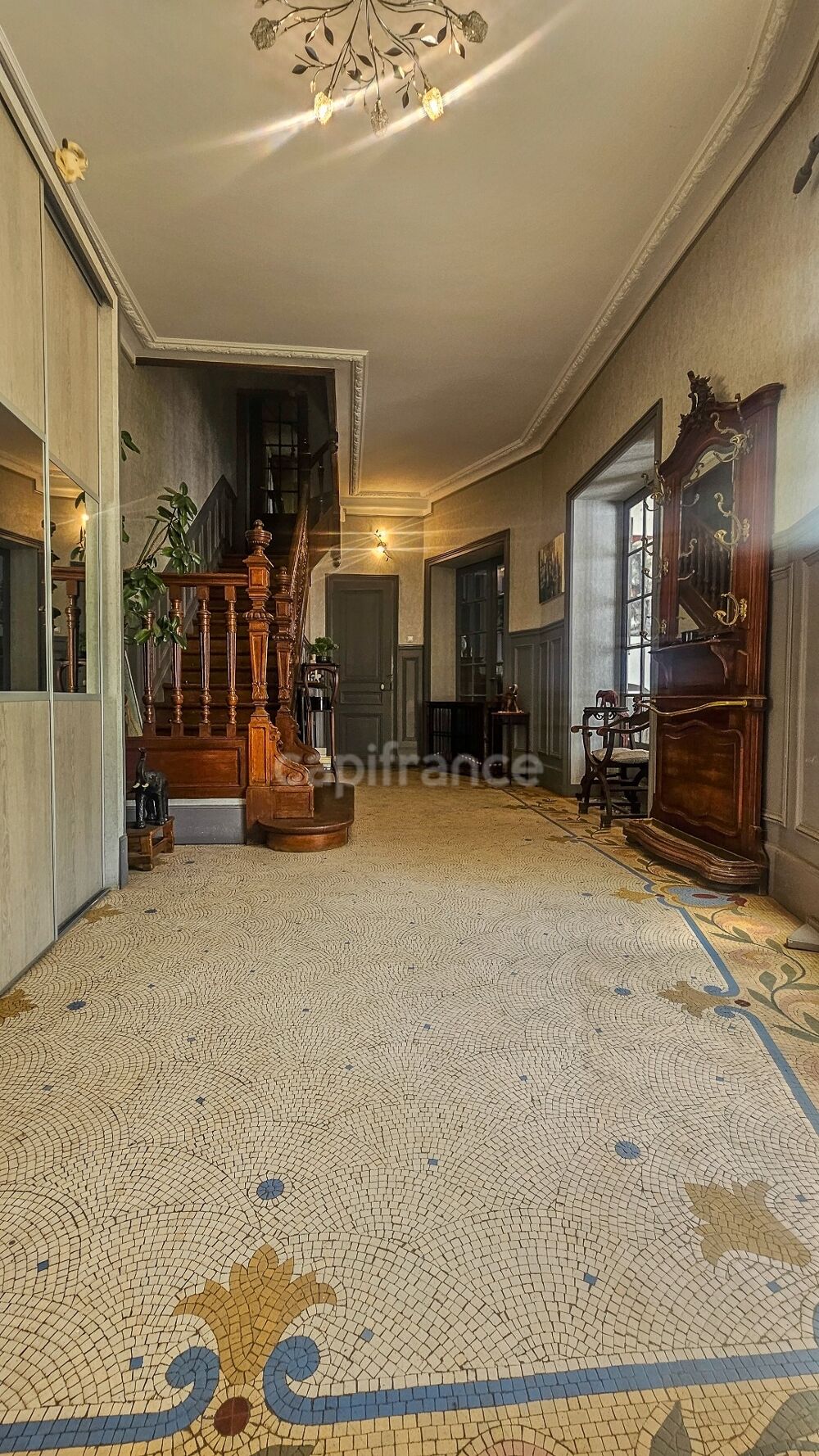 à vendre  Propriété/château Étampes (91150)