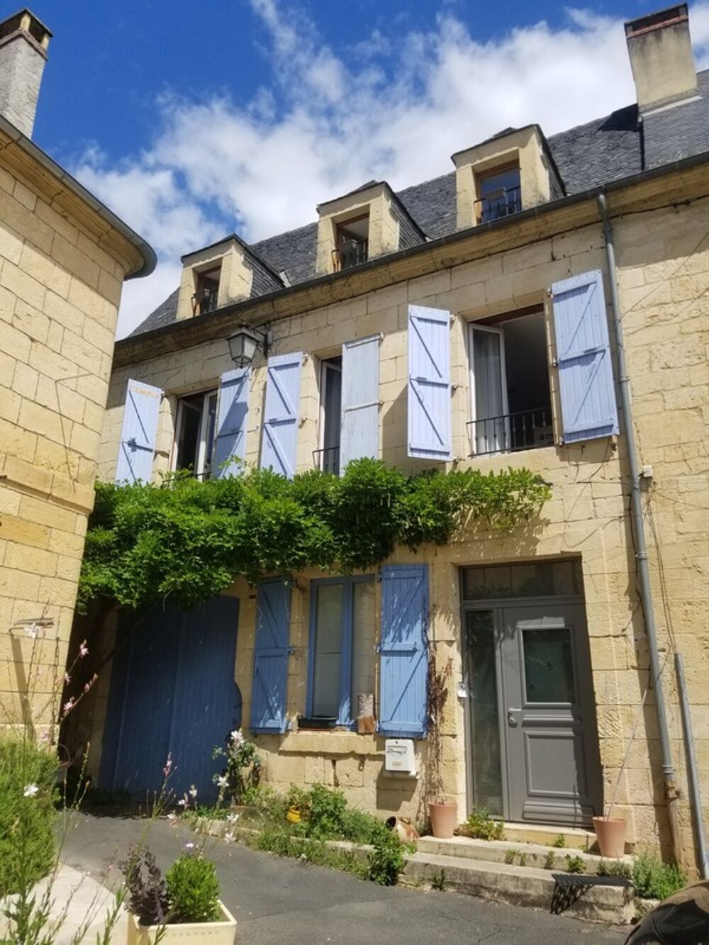 Maison 6 pièces 195 m² · à Montignac Lascaux · 195 m² · 283 500 €