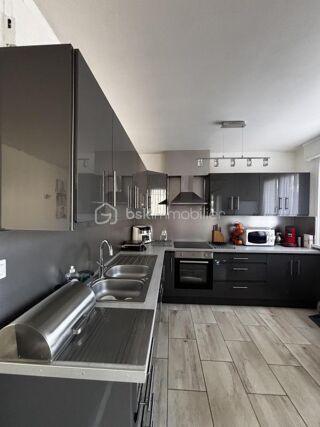  Appartement � vendre 4 pi�ces 92 m�