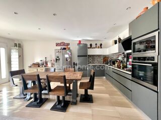  Maison � vendre 5 pi�ces 189 m�