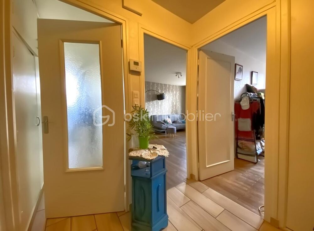 Appartement à GRENOBLE de type T2 en rez de chaussée