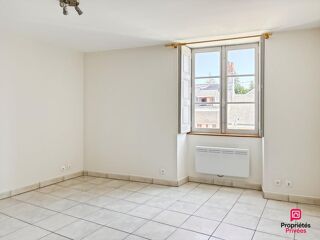  Immeuble à vendre 13 pièces 217 m²