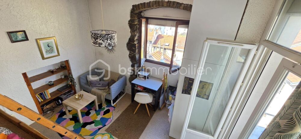 STUDIO AVEC BALCON VUE BASTILLE