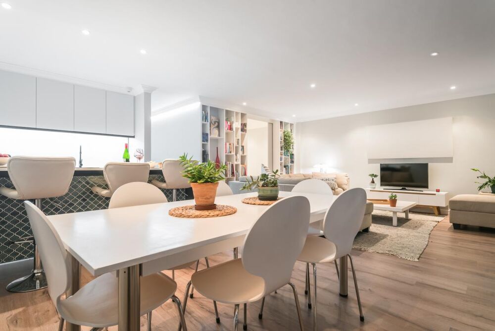 *Magnifique 4 pièces avec Grand Balcon idéalement situé Proche RER A de Poissy*