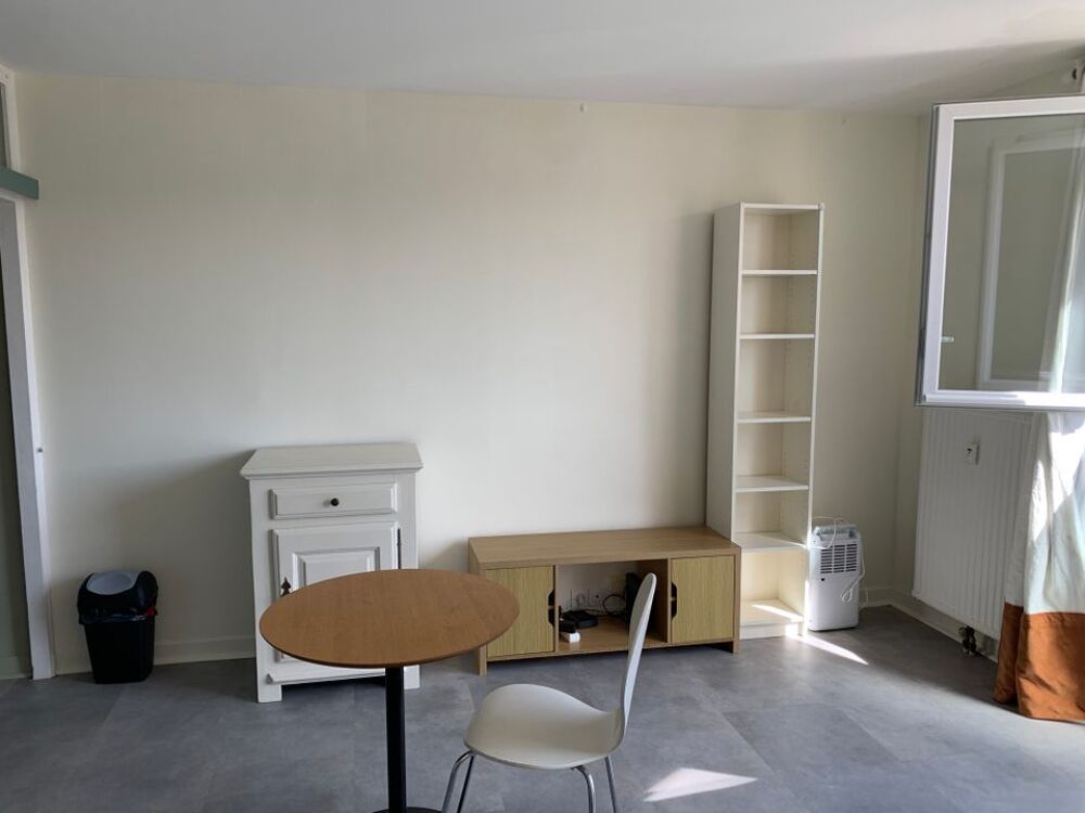 Location Appartement Studio de 27m2 à louer sur Saint-Lô Saint lo