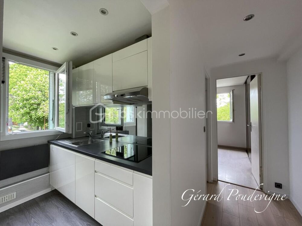 Vente Appartement Le Port-Marly- Rue de Paris- Au calme- Prêt à habiter- Bougival