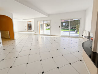  Maison � vendre 7 pi�ces 228 m�