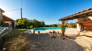 Vente Maison Maison de 7 pièces de 256 m² à Cancon Cancon