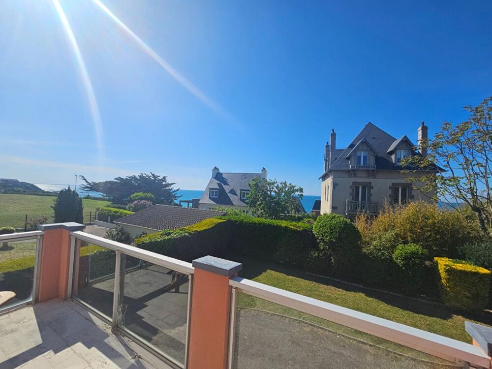 à vendre  Propriété/château Granville (50400)