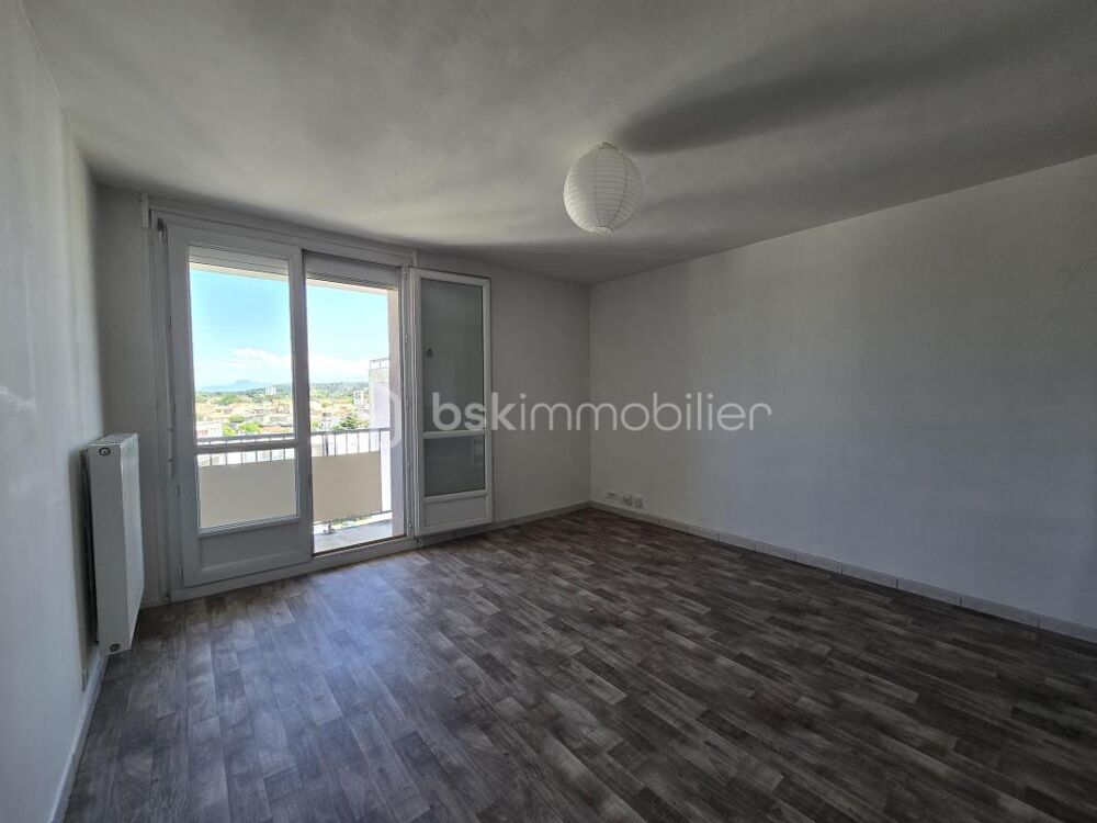 Appartement F3 lumineux avec balcon et vue panoramique  Nocaze- Montélimar