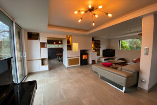  Propri�t�/ch�teau � vendre 7 pi�ces 130 m�