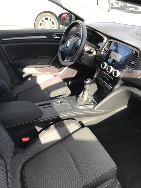 M&eacute;gane IV TCE 140 BUSINESS 2023 occasion 38160 Chatte