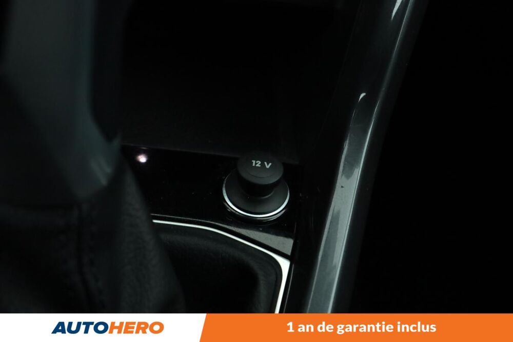 T-Cross 1.0 TSI R-Line DSG 115 ch 2020 occasion 92130 Issy-les-Moulineaux