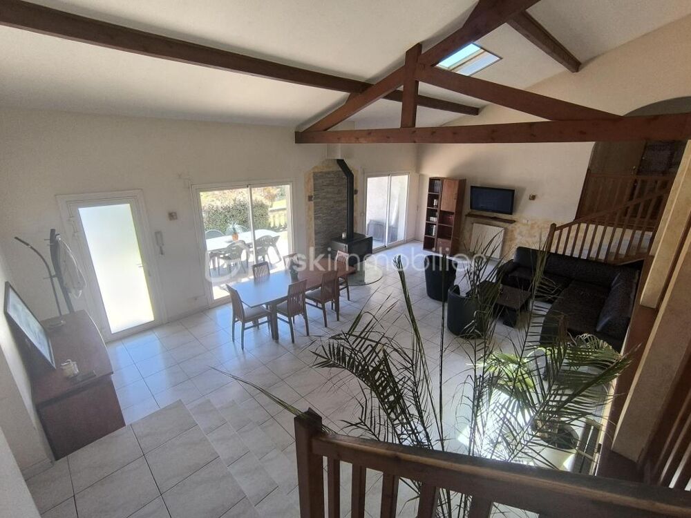 Exclusivité ! Bien rare à 5 min de Voiron  Maison familiale 151 m² + grand terrain