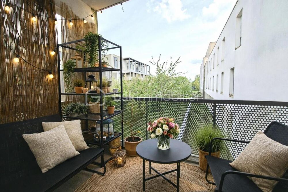 T3 SPACIEUX AVEC TERRASSE