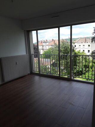  Appartement à louer 1 pièce 25 m²