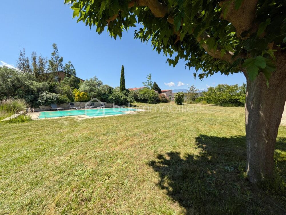 Villa 4 faces de plain-pied - 4 chambres - Terrain avec Piscine - Garage indépendant - Vue sur le Canigou