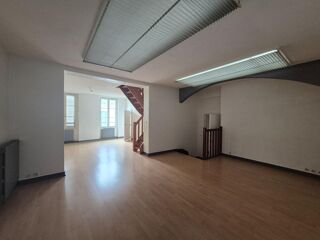  Immeuble à vendre 10 pièces 250 m²