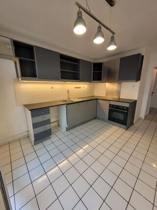  Appartement à louer 2 pièces 53 m²