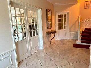  Villa à vendre 8 pièces 230 m²