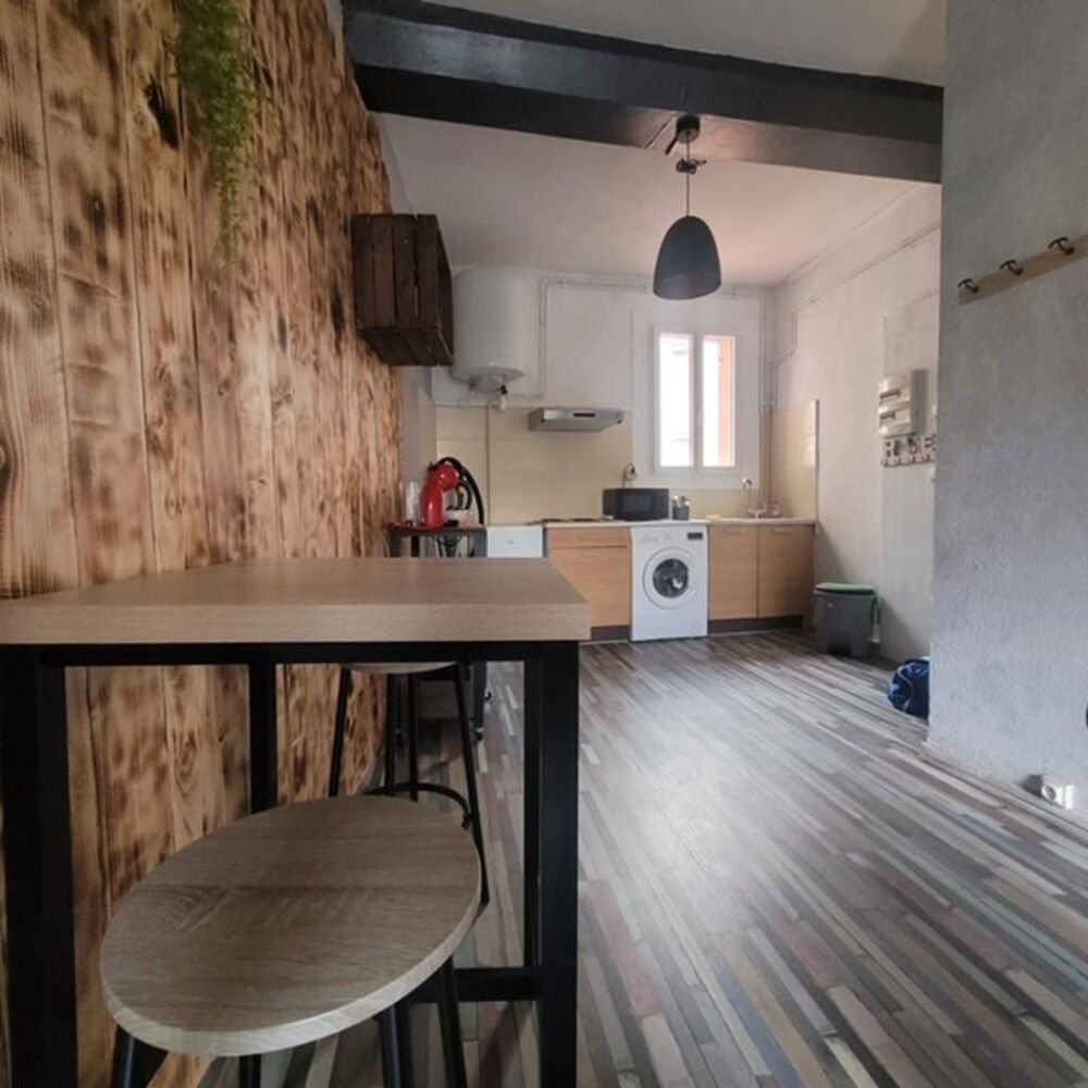 Vente Immeuble Immeuble de rapport comprenant 4 appartements et 1 local commercial en très bon état loué en étudiant et en AIR BNB Perpignan