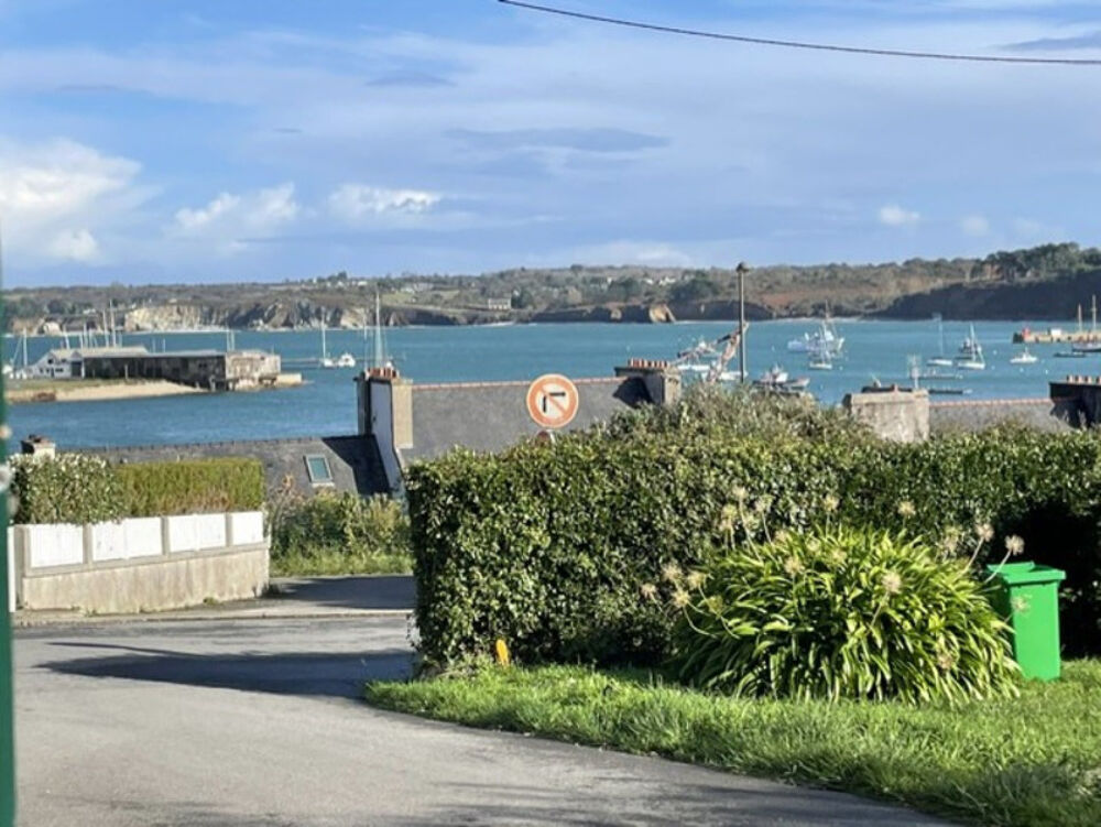 Maison de pêcheur à rénover  Vue port  Camaret-sur-Mer
