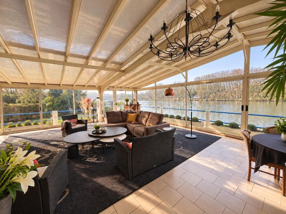 à vendre  Propriété/château Le Coudray-Montceaux (91830)
