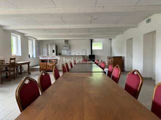  Propri�t�/ch�teau � vendre 15 + pi�ces 990 m�