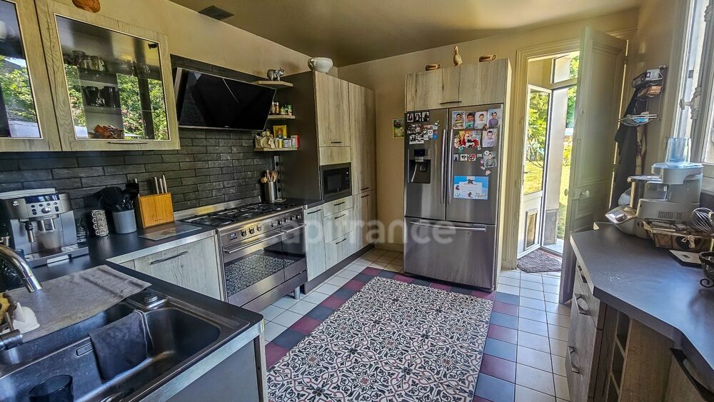 à vendre  Propriété/château Étampes (91150)