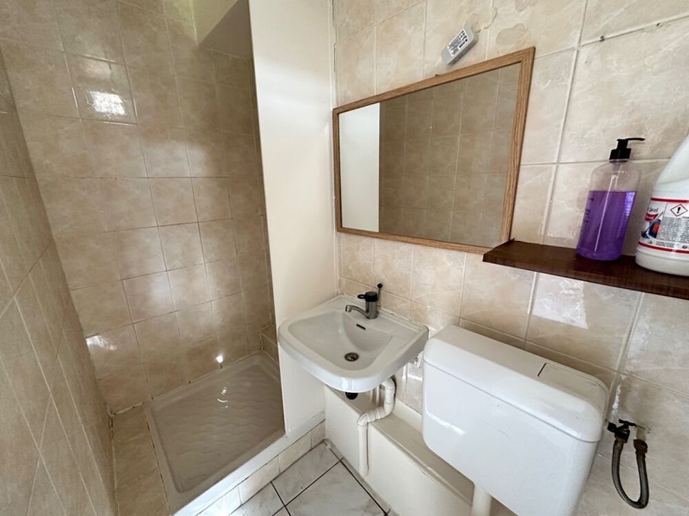 Vente Appartement A VENDRE Studio de 24 m2 au rez-de-chaussée avec terrasse - PALAISEAU (91) Palaiseau