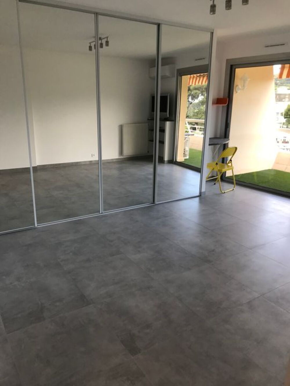 Location Appartement Studio de 35m2 à louer sur Le Cannet Le cannet
