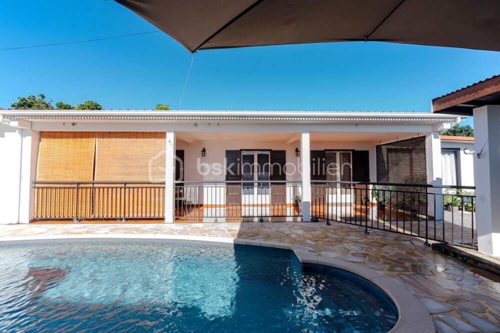 Vente Maison Maison avec piscine et jardin : à découvrir sans tarder ! Saint benoit