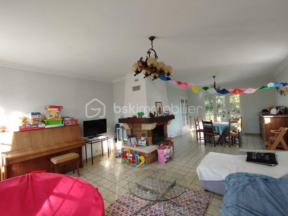 Pavillon sur sous sol 4 chambres