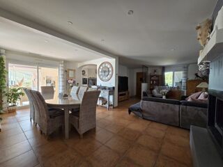  Maison à vendre 8 pièces 181 m²