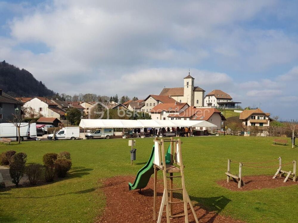 Maison de Village à Vendre au Lyaud  Haute-Savoie (74) : Idéale pour un Premier Achat ou Investissement Locatif