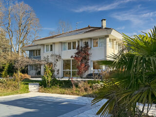  Maison � vendre 8 pi�ces 237 m�