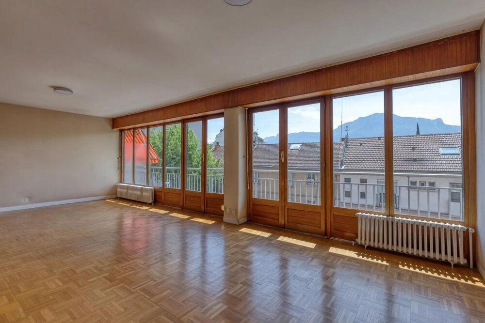 Appartement de 5 pièces de 112 m² à Grenoble