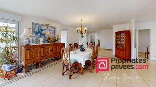  Maison � vendre 8 pi�ces 230 m�