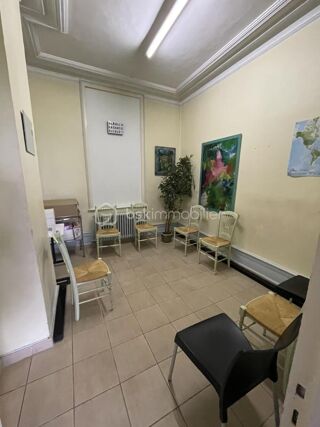  Maison � vendre 15 + pi�ces 402 m�