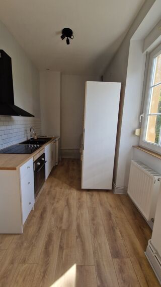Vente Appartement Appartement F3 duplex rénové 2 parkings privatifs environnement privilégié Val de briey