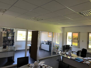  Maison � vendre 15 + pi�ces 689 m�