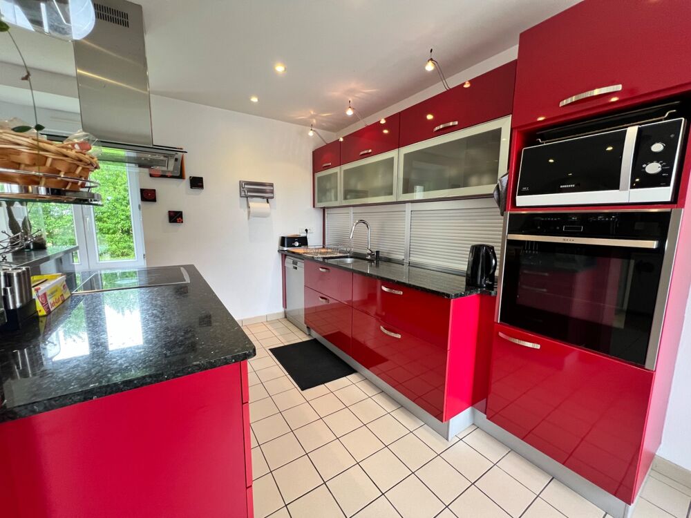 Vente Propriété/Château Maison de Maître + Piscine + Grange de 100 m² Antran