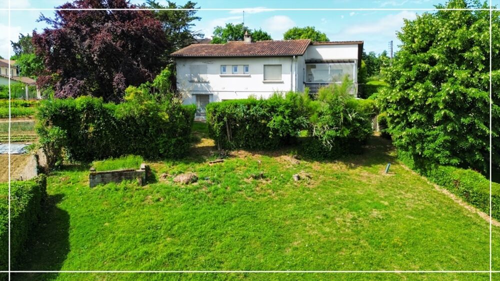 Maison 7 pièces de 164 m2 habitables sur 2407 m2 de terrain à AUCH : vivre à Auch comme à la campagne, avec la cathédrale en toi