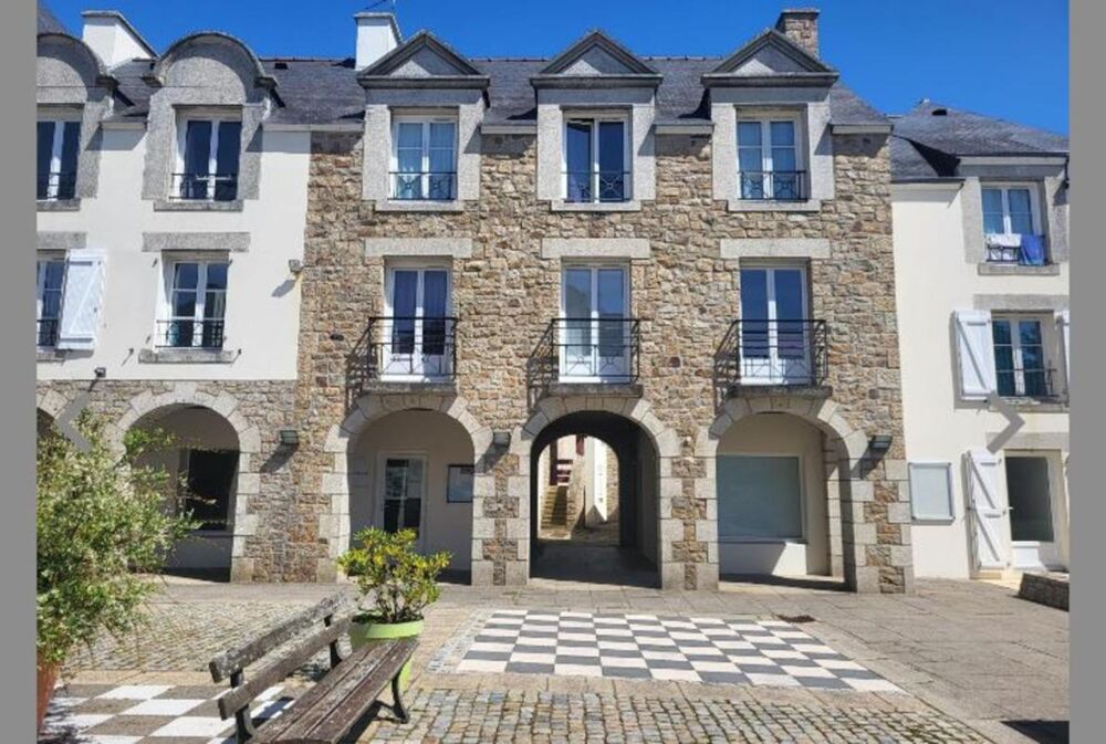 Vente Appartement ARZON – À 300 M DE LA PLAGE ET DU PORT – CHARMANT APPARTEMENT AVEC CHAMBRE EN MEZZANINE Arzon