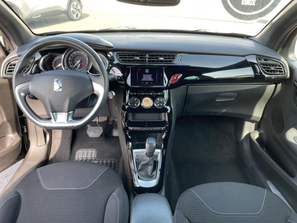 DS3 PureTech 110 Automatique So Chic 2018 occasion 49140 Corz&eacute;