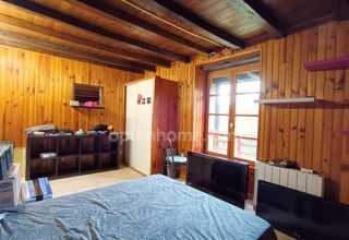  Maison à vendre 10 pièces 180 m²