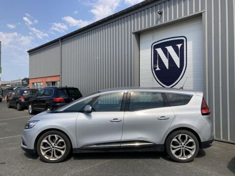 Grand scenic IV 7 PLACES - 1.7 BluedCi 120 CH SUIVI RENAULT 2020 occasion 14650 Carpiquet