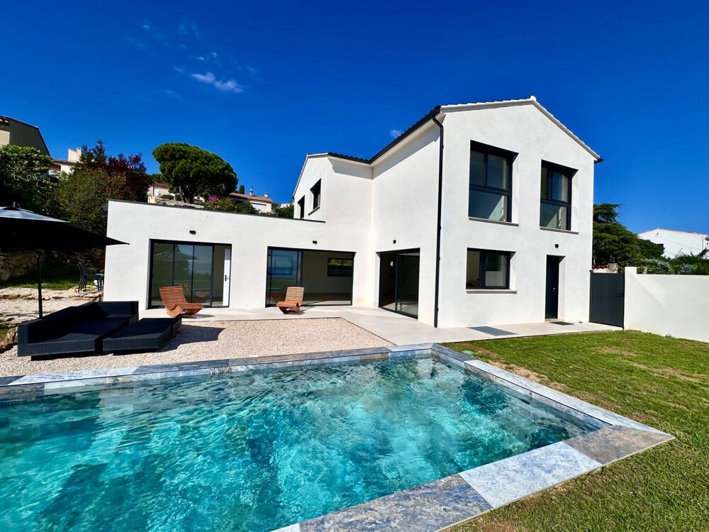 Vente Maison La Ciotat, Maison Contemporaine de 185m2 avec Piscine, Vue panoramique mer à 180°, sur terrain de 737m2 La ciotat